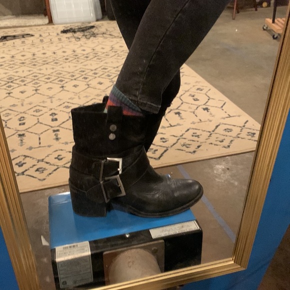 Zadig and Voltaire booties - Picture 2 of 4